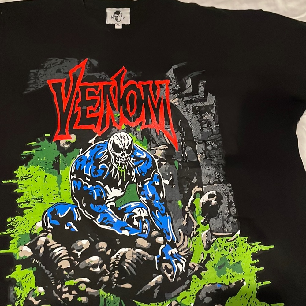 Warren lotas Venom tee